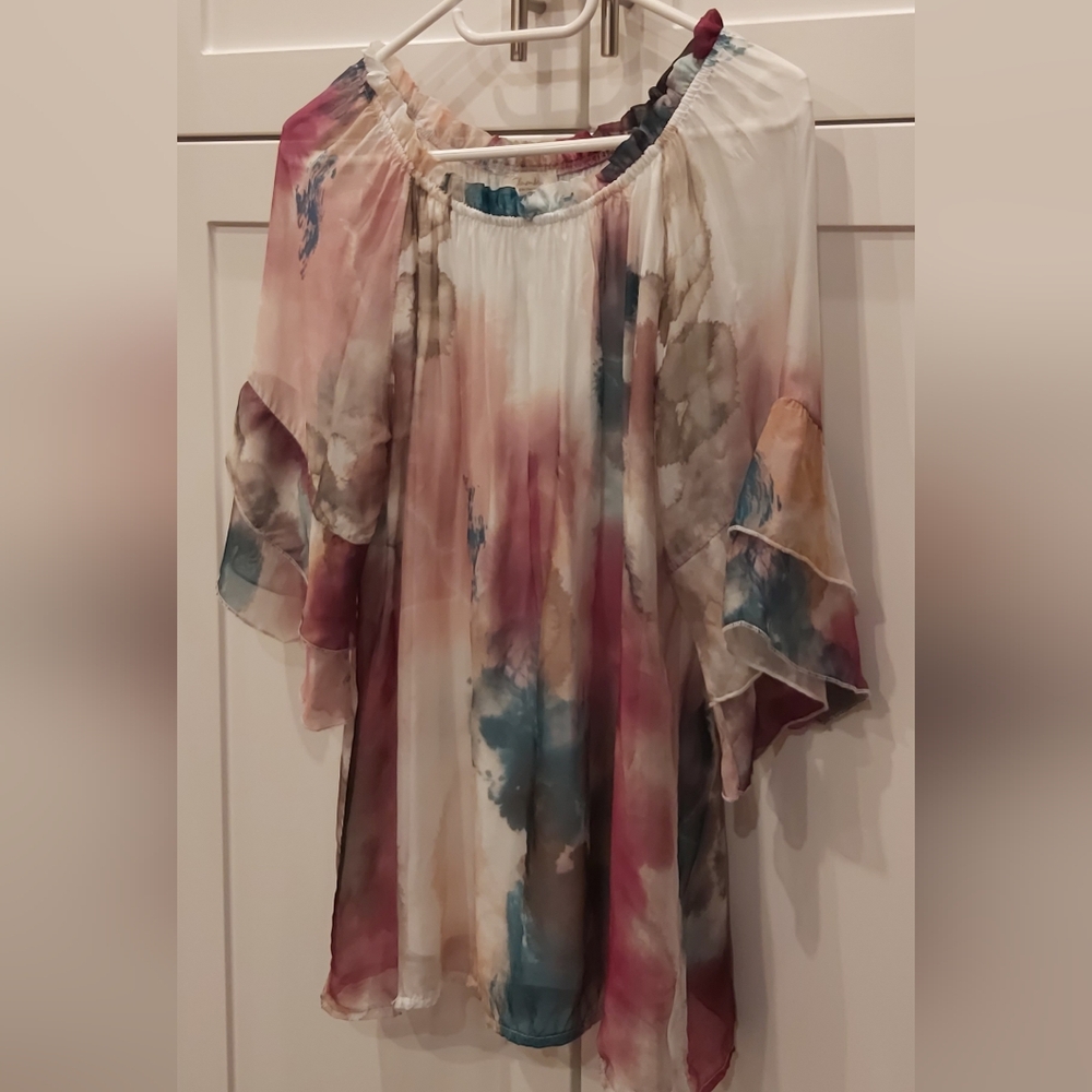 Bellambra Elegant Silk Top